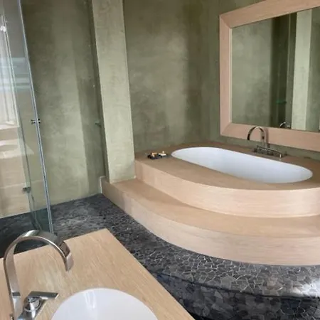 Le Logis Cholet 49300 Lieu Exceptionnel En Famille Ou Amis Mazieres-en-Mauges